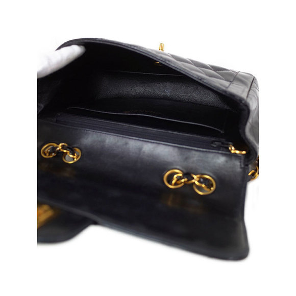 Chanel Matelasse Chain Shoulder Bag Black - Picture 3 of 9